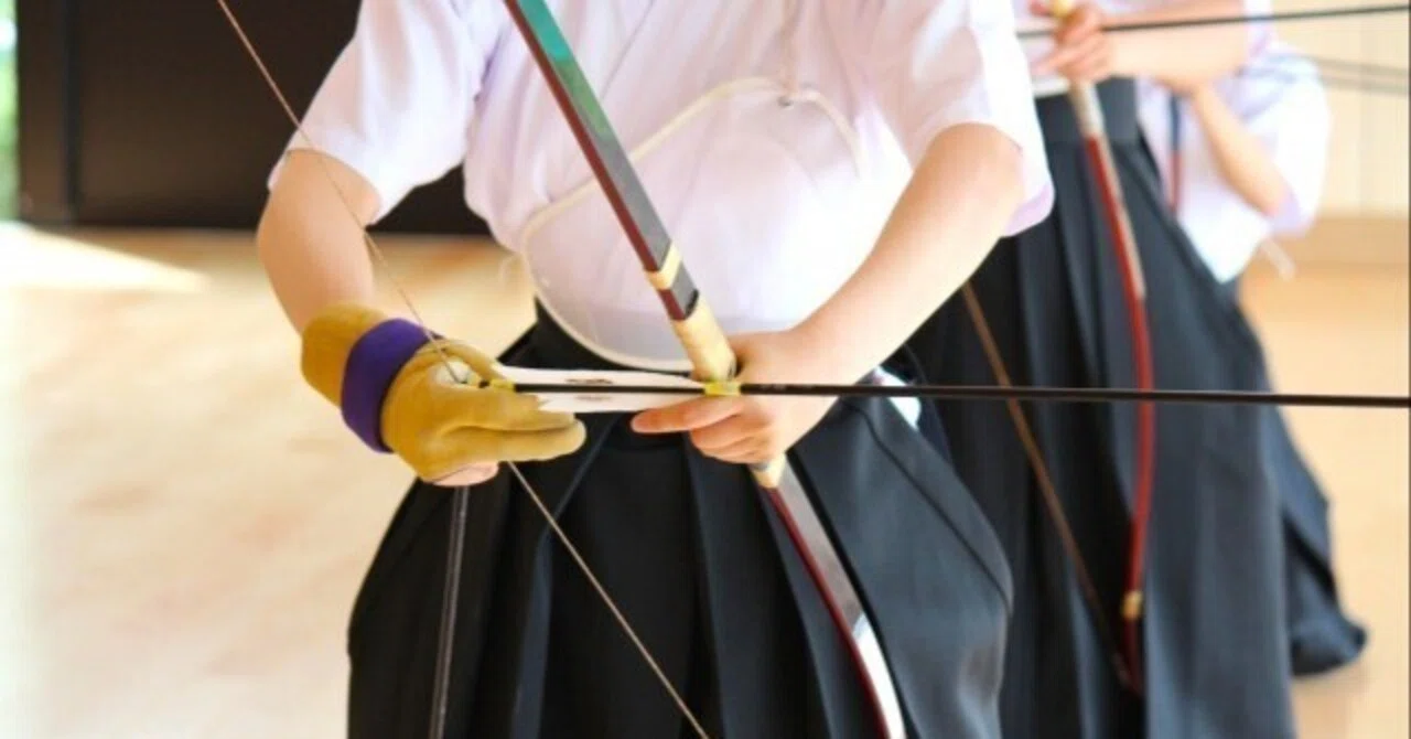 美品 弓道 弓かけ 三つかけ 6号 （弓道 三つ弽（かけ） 女子 小山弓具 