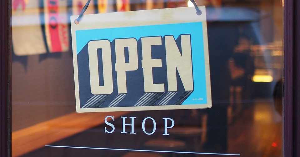 日刊zoe News 創刊0日 ネット通販は 敵 なのか アパレル 化粧品の販売員に聞く本音 川久保 玲氏の名言 モデレーターが大切にした方がよい4つのこと 川添 隆と皆で模索する 小売ビジネス 働き方ノート エバン合同会社