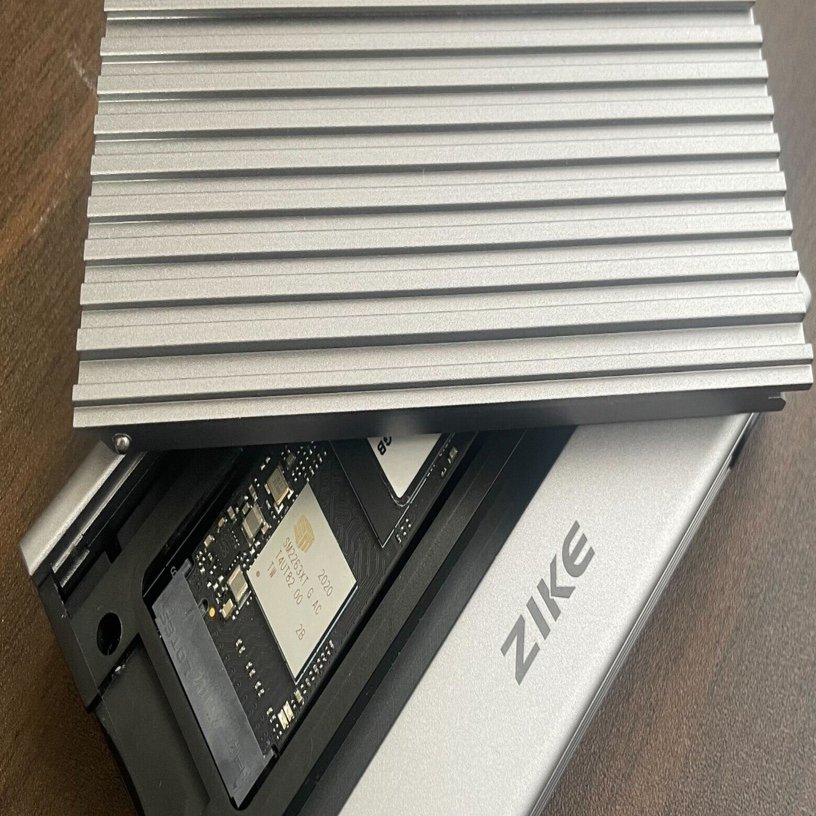 ZikeDrive Z666 を使ってみよう｜おぢさん