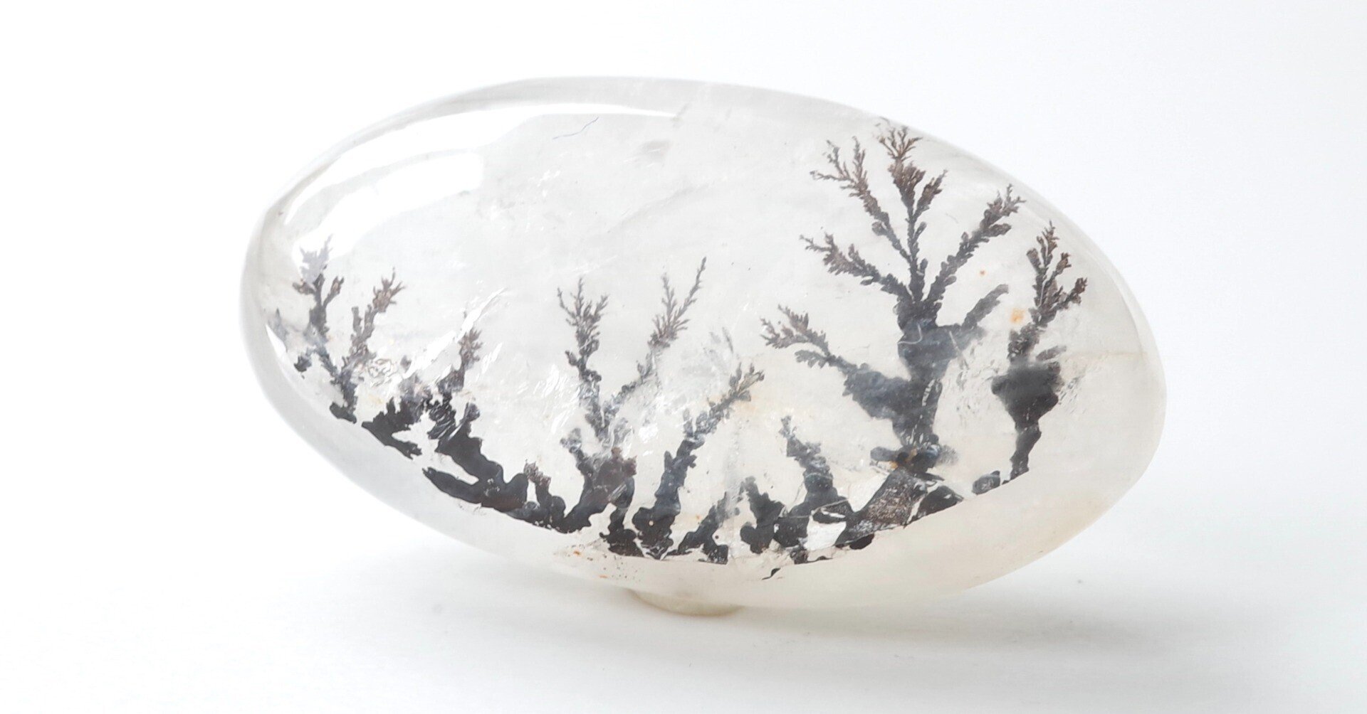 風炉先「山水画・山是山 水是水」堀内 宗完 自画 風炉先「山水画・山是山 水是水」堀内 宗完 自画