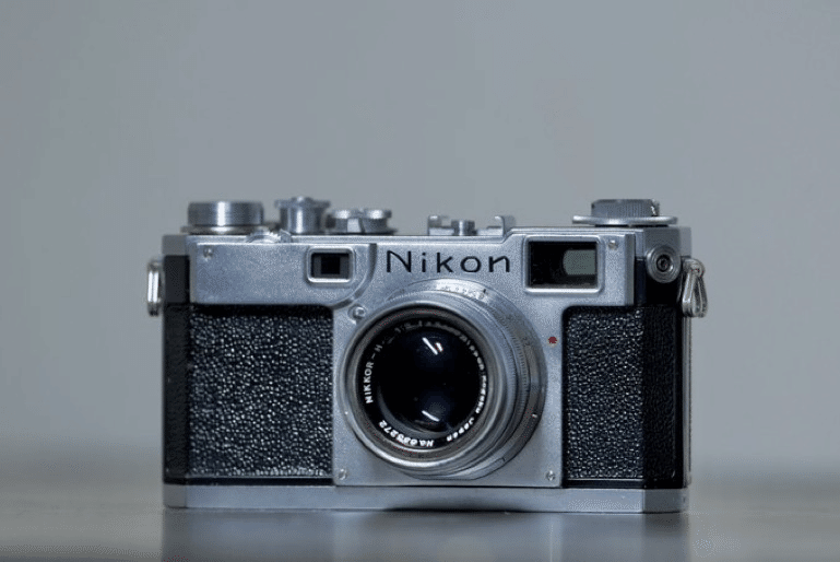 Nikon F2 ダブルレンズ Nikon F2】大好きなNikon F2シリーズについてあれこれと（基本編