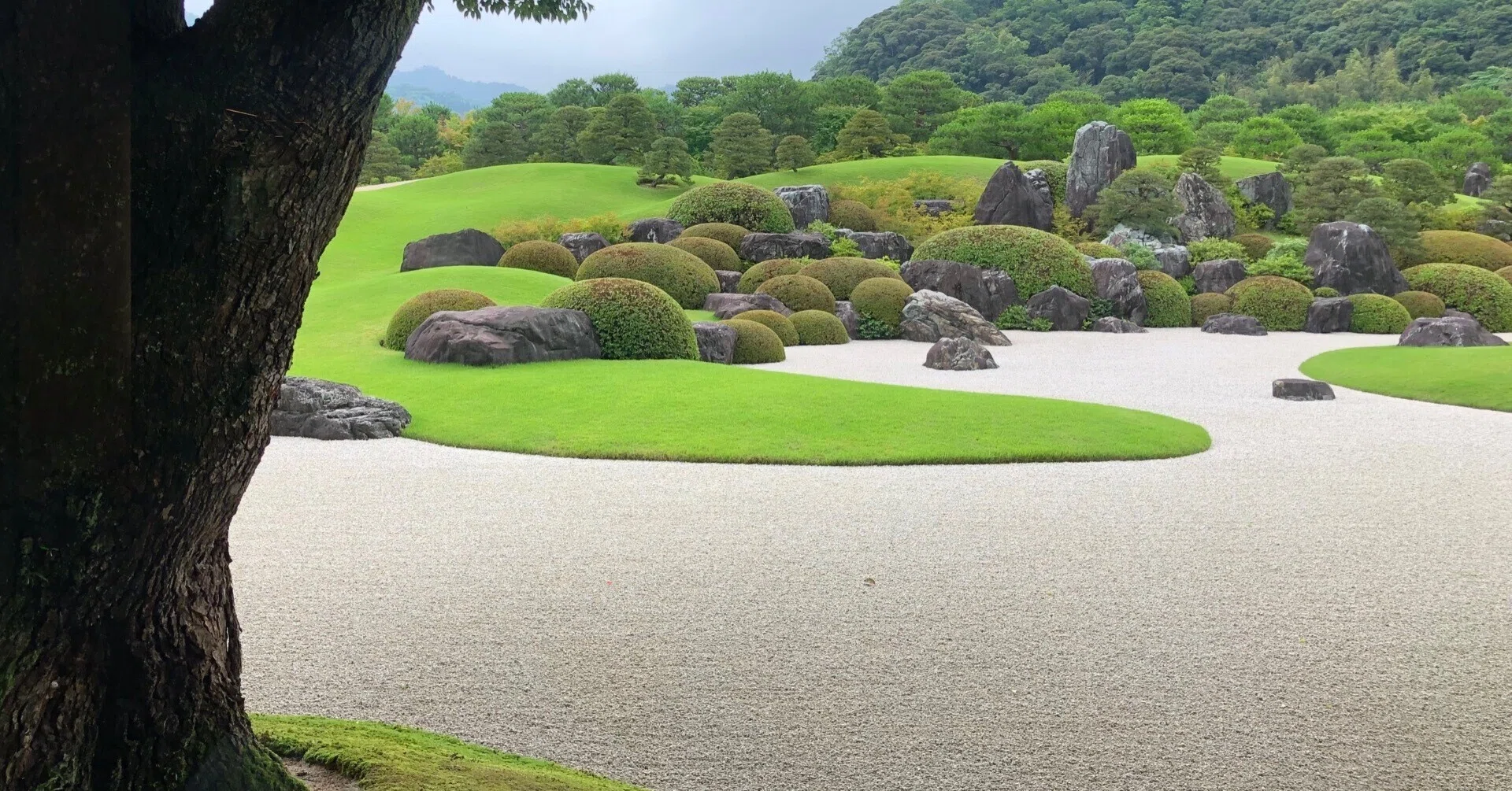足立美術館・前編 ～紫峰と大観〜｜村崎柘榴