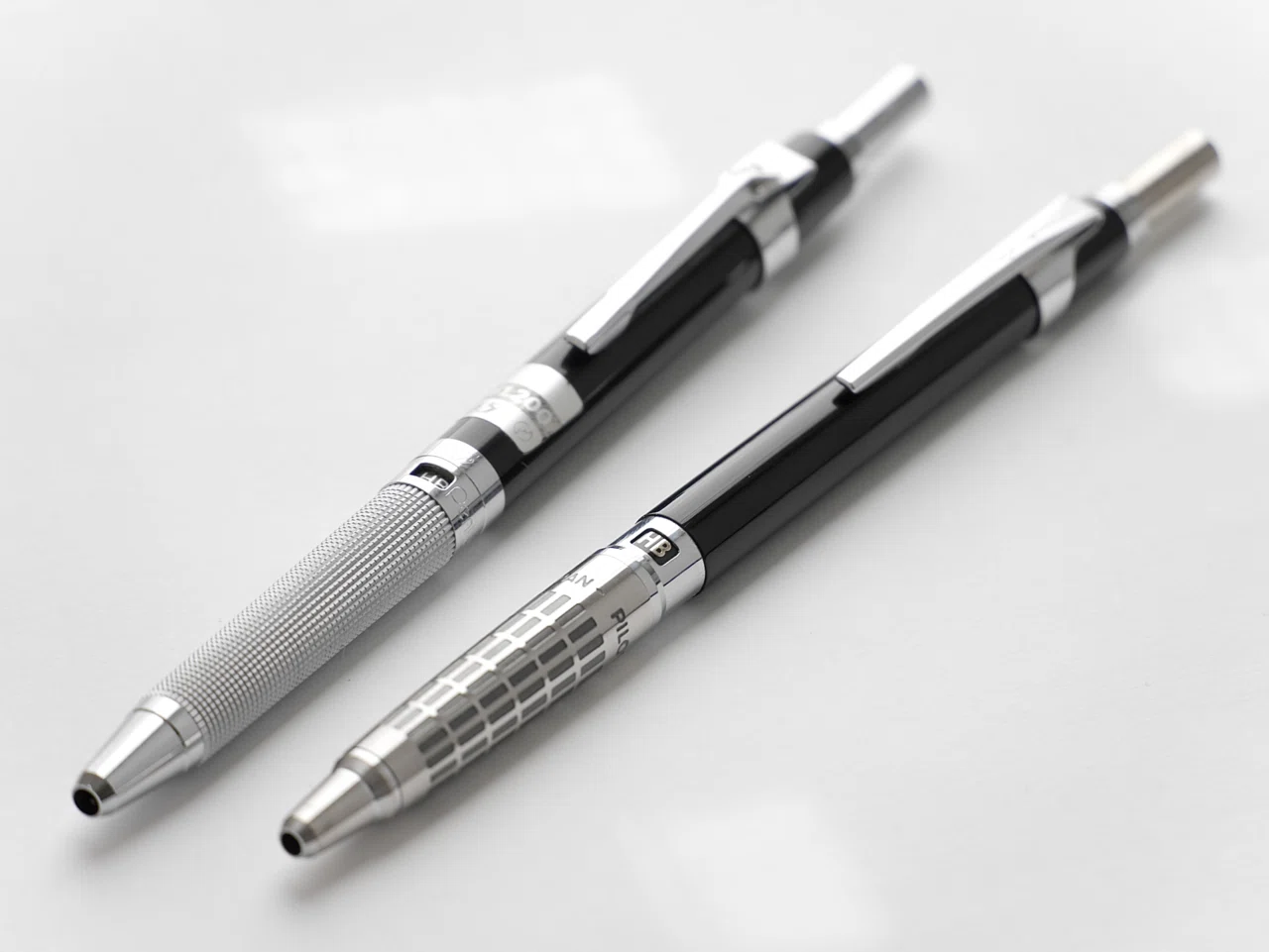 y*u様 ぺんてる pwp15 廃盤シャーペン ダブルノック式 消しゴム付き y y*u様 ぺんてる pwp15 廃盤シャーペン ダブルノック式 消しゴム付き y