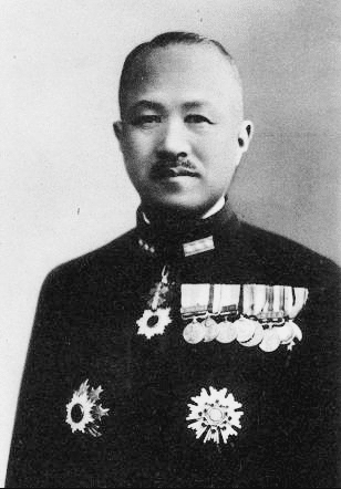 真作】【伝来_弐】軍人 f7016〈末次信正〉書 政治家 海軍大将 真作】【伝来_弐】軍人 f7016〈末次信正〉書 政治家 海軍大将