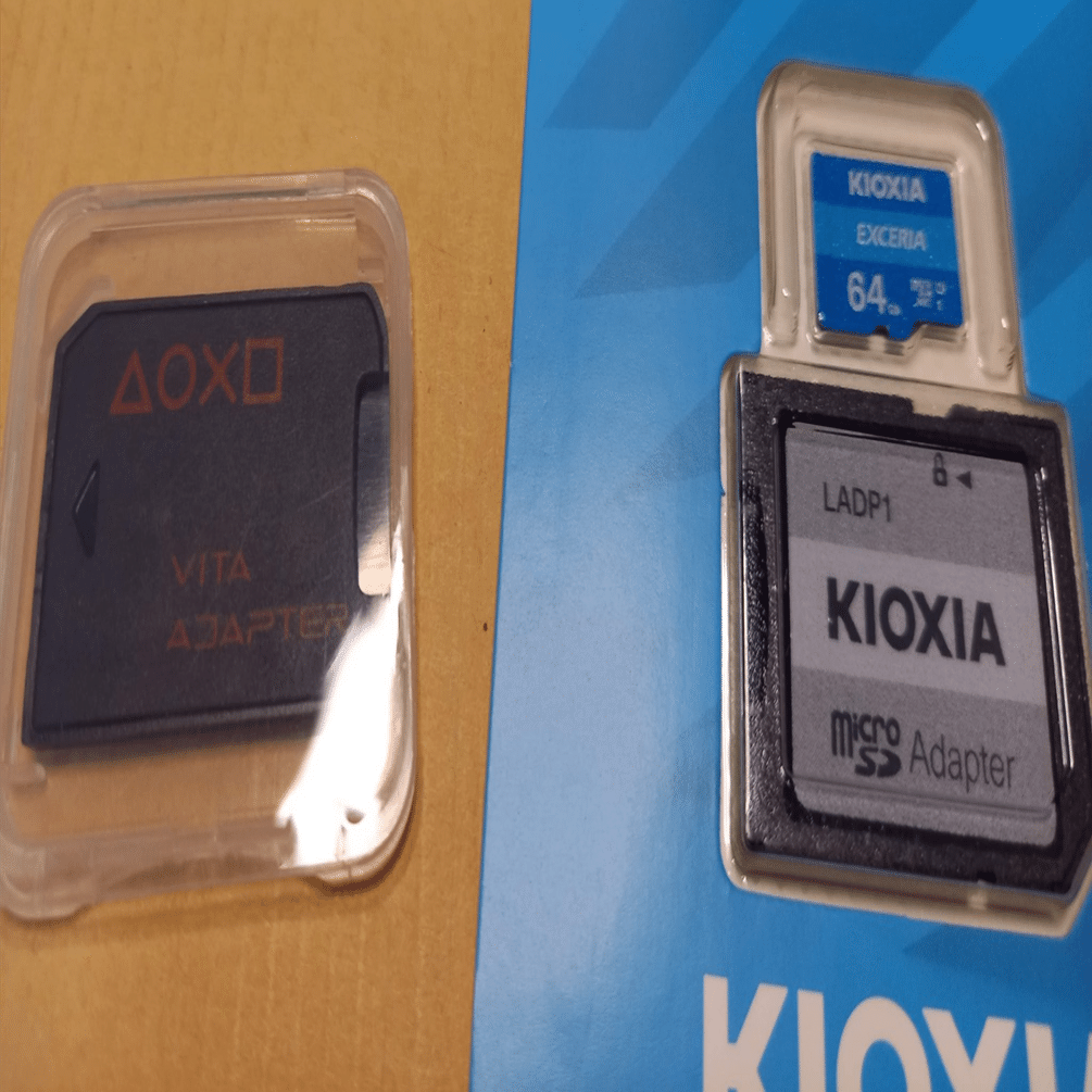 PlayStation®Vita ソフト　メモリーカード(内臓セット PlayStation®Vita ソフトメモリーカード(内臓セット