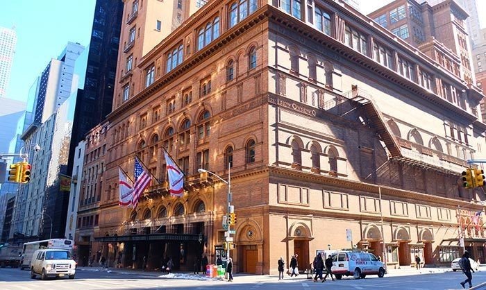 ニューヨークにある音楽の殿堂 カーネギーホール 11年 鉄鋼王アンドリュー カーネギーによりに建てられ そのクラシカルな外観も魅力 この建物の構造はシンプルで レンガを積んだだけ 地震がない Mokosamurai もこ侍 Note ニューヨークにある音楽の殿堂 カーネギーホール 11年 鉄鋼王アンドリュー カーネギーによりに建てられ そのクラシカルな外観も魅力 この建物の構造はシンプルで レンガを積んだだけ 地震がない Mokosamurai もこ侍 Note