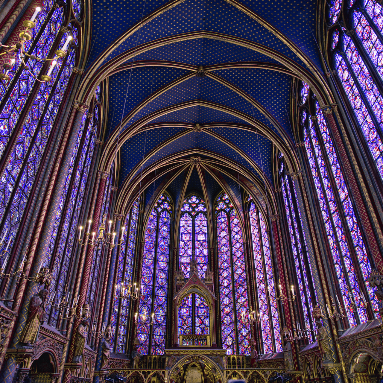ステンドグラスの大聖堂 サントシャペル✨｜白うさぎの思ひ出