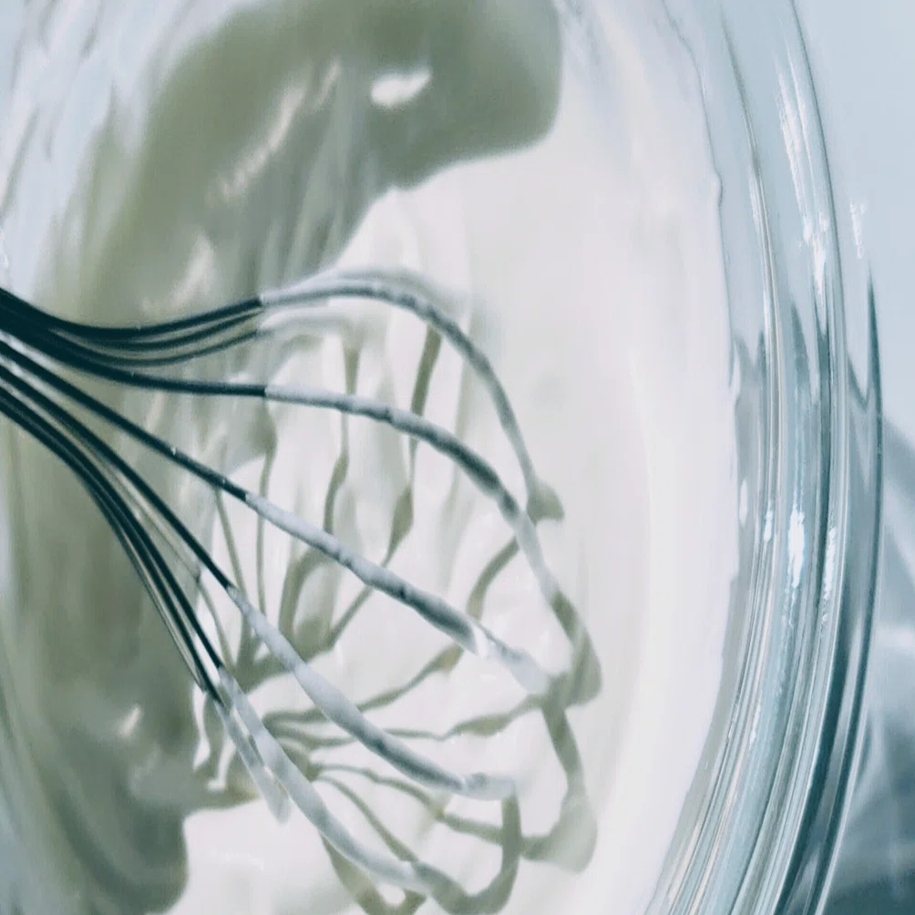 5Lの生クリームを消費した話｜月に問う