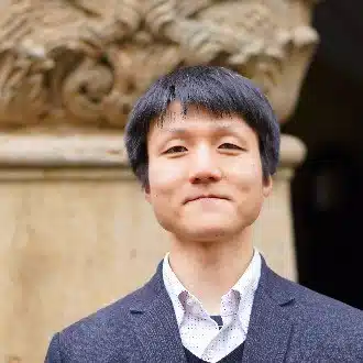 梁英聖