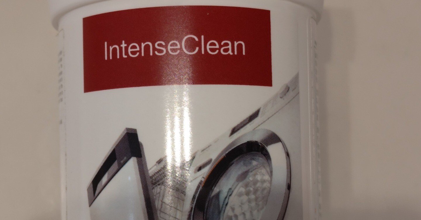 食洗器ミーレ、「インテンスクリーン」でお手入れする｜りこ