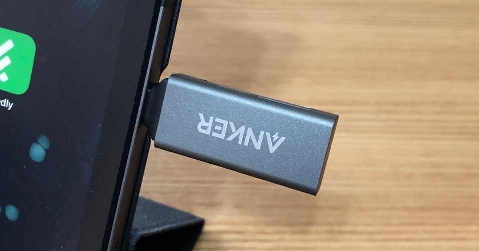 小さくてipadケースとも干渉無し Sdカードリーダーをankerに買い換える 松井 隆幸 Note