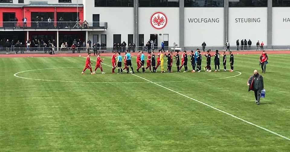 U19ブンデスリーガ フランクフルトvsバイエルン 4 3 3vs4 3 3 Toshi Note