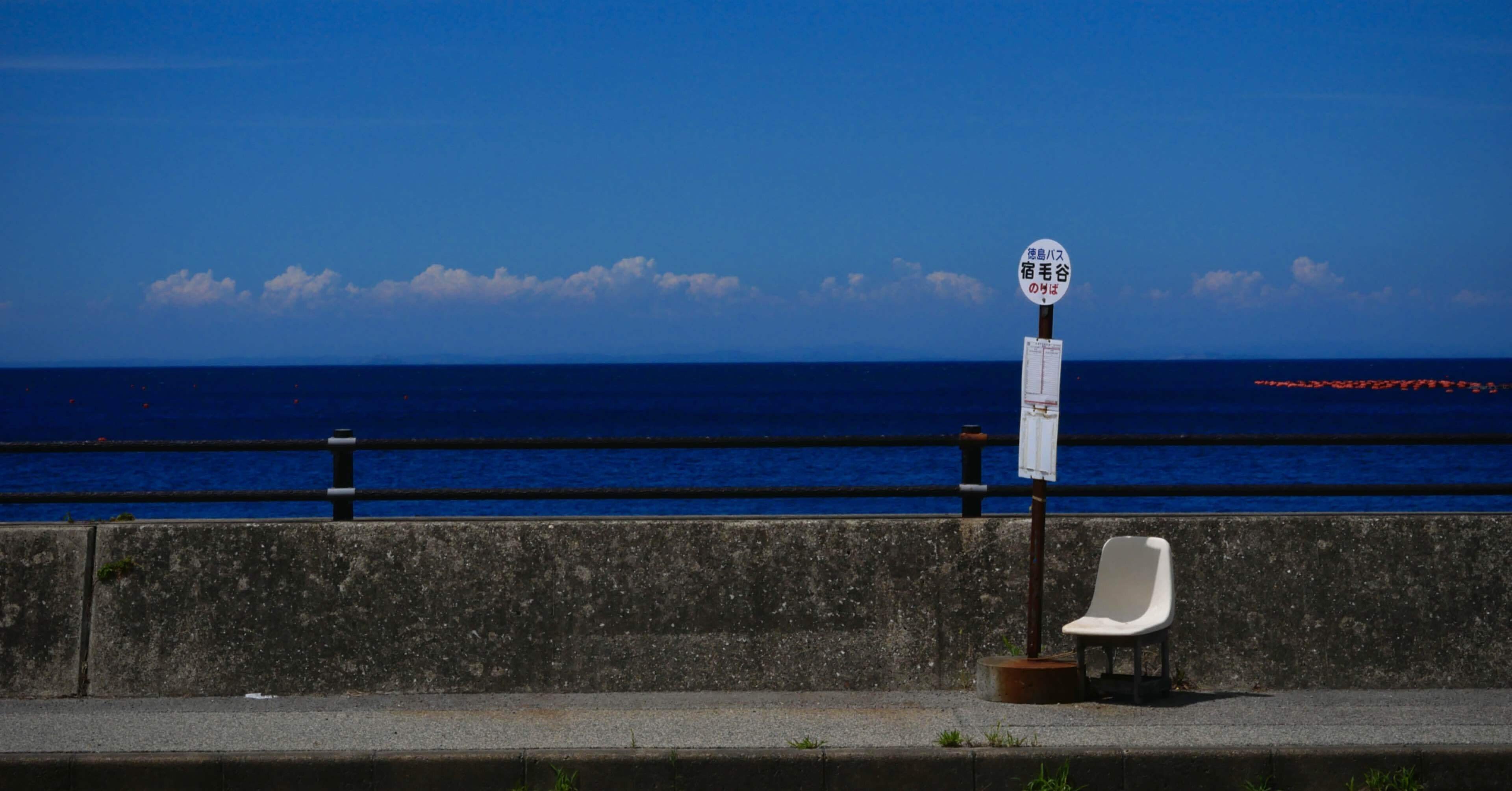 海が見えるバス停　ジオラマ s-20210228170326221643.jpg