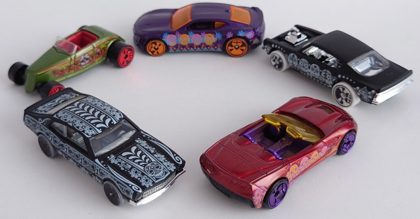 ① 【日本未発売】 ホットウィール 2017 ハロウィン 8種セット！ HOTWHEELS Halloween ハロウィーン