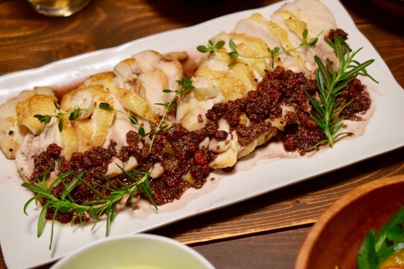 鶏胸肉ソテーに木苺ソース タムラグリア Note 鶏胸肉ソテーに木苺ソース タムラグリア Note