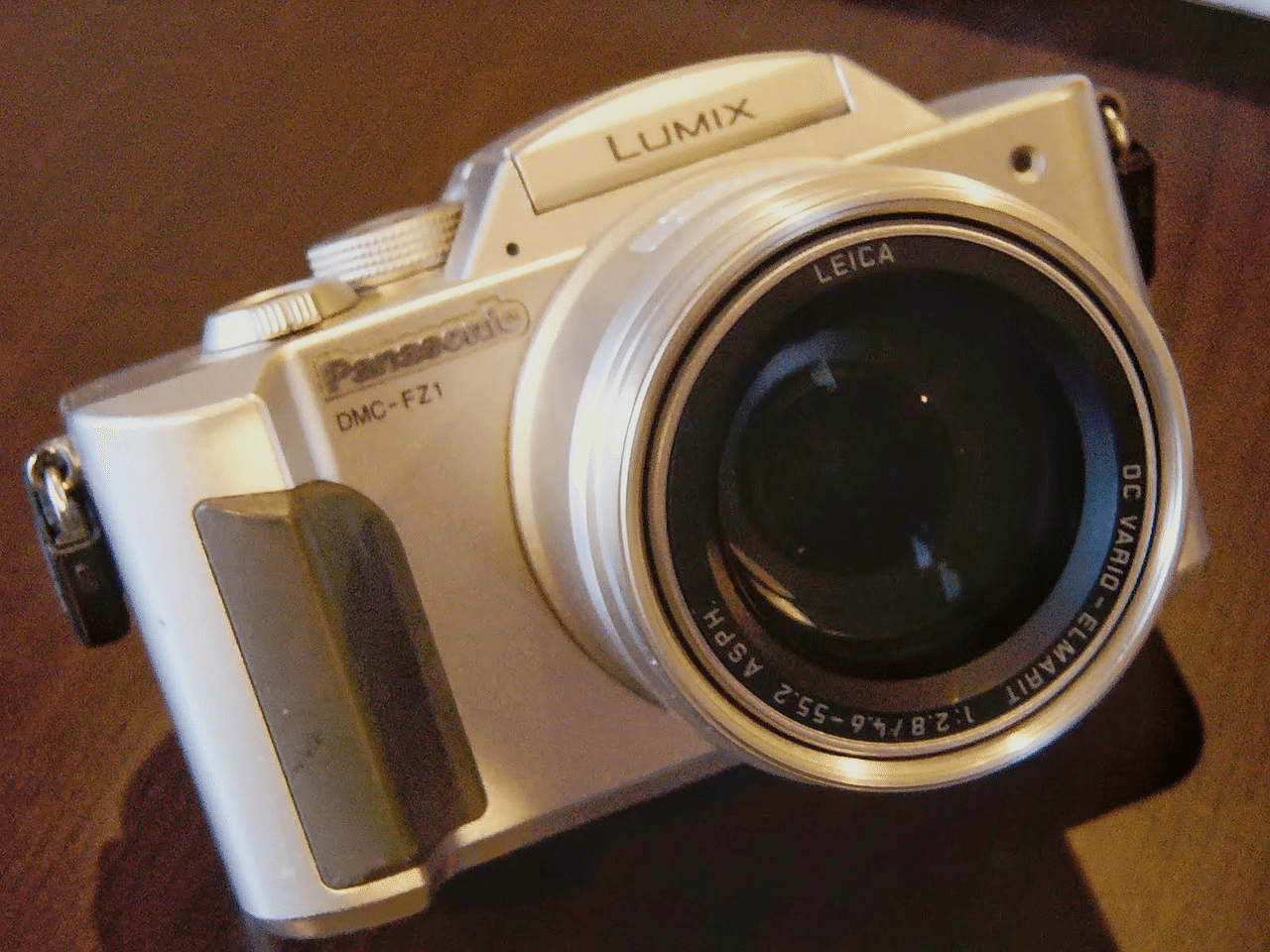 Panasonic DMC-FZ1 ｜元田中マロ