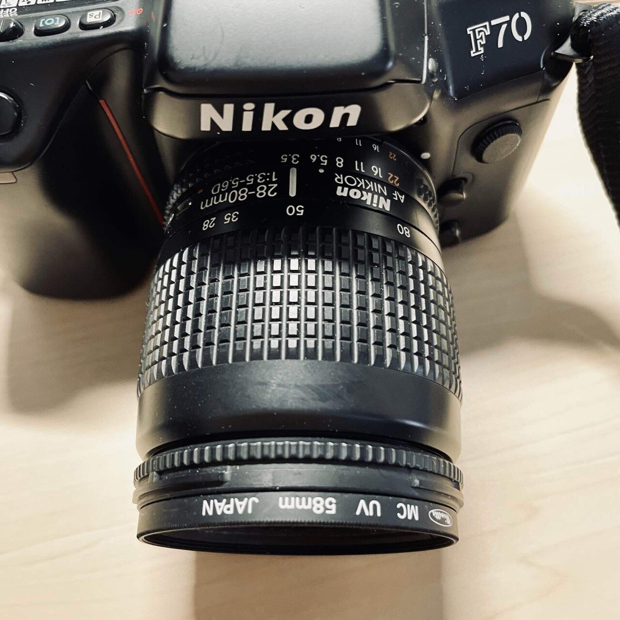 Nikon F70D 一眼レフ、専用ケース、簡易説明書付 Nikon F70Dを好意的に評価しようとしたのですが…… – 御部スクラ