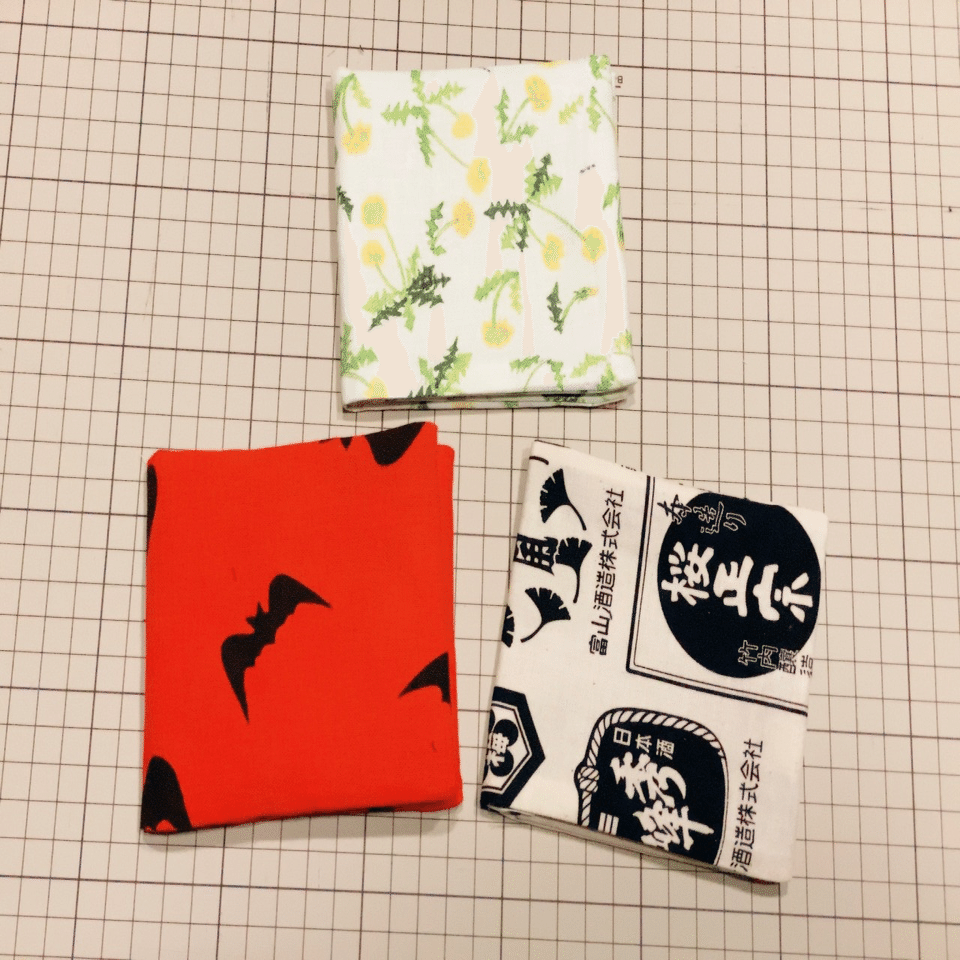 裁縫録0035】 お手軽サニタリーポーチ｜さざなみあやめ