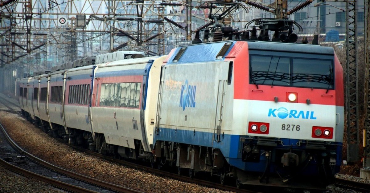 【鉄道ピンバッチ】アメリカ・リミテッド（韓国）セマウル 似而非カラーシリーズ 韓国版のレトロ世界5 韓国の鉄道2