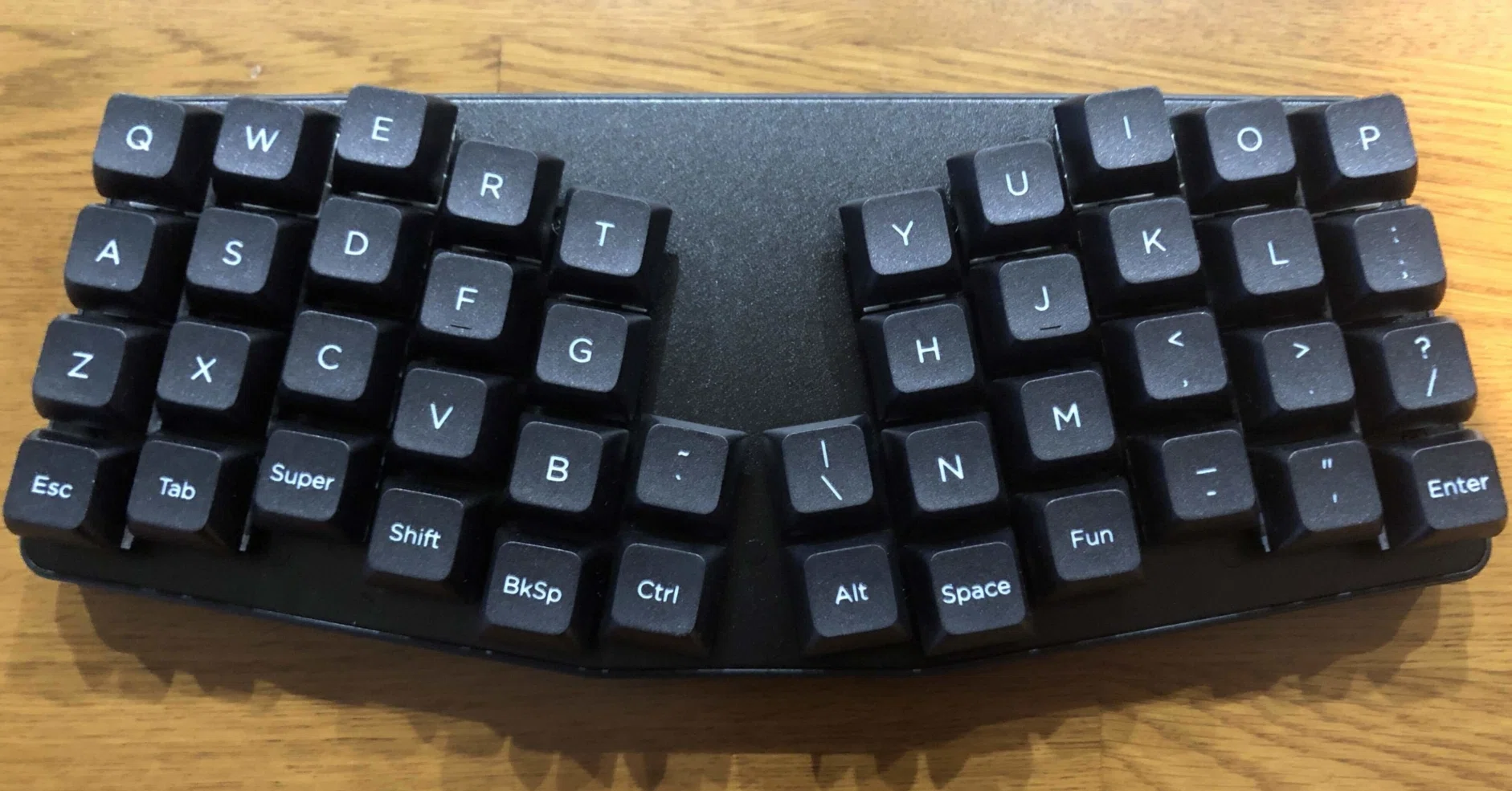 気になるエルゴノミック・キーボードの備忘録｜Minimal Order