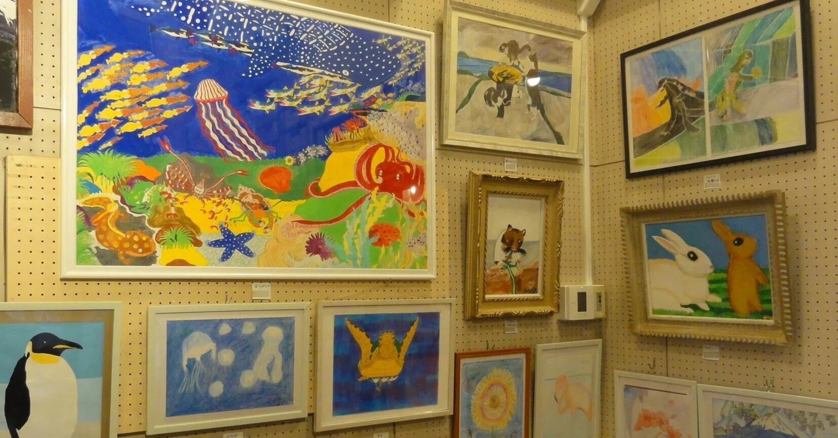 青楓美術館】ぶどう畑の中の最古の美術館(6) ぶどう畑のアート