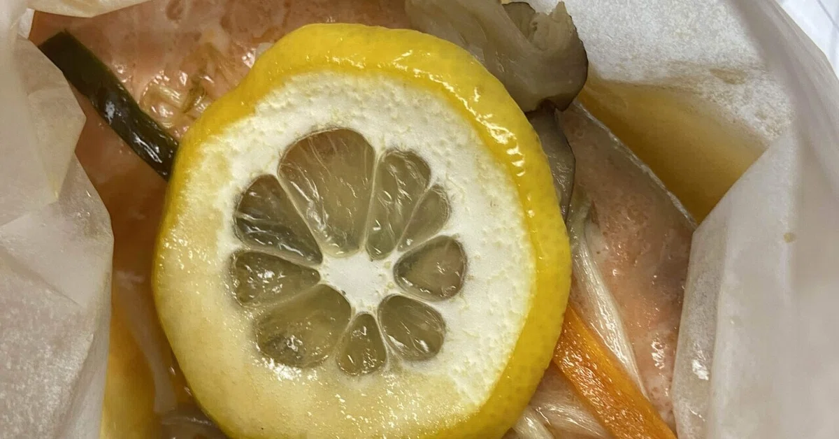 [Easy Recipe] Salmon and Mushroom Lemon Butter Bake｜Mew FACTORY@みゅ