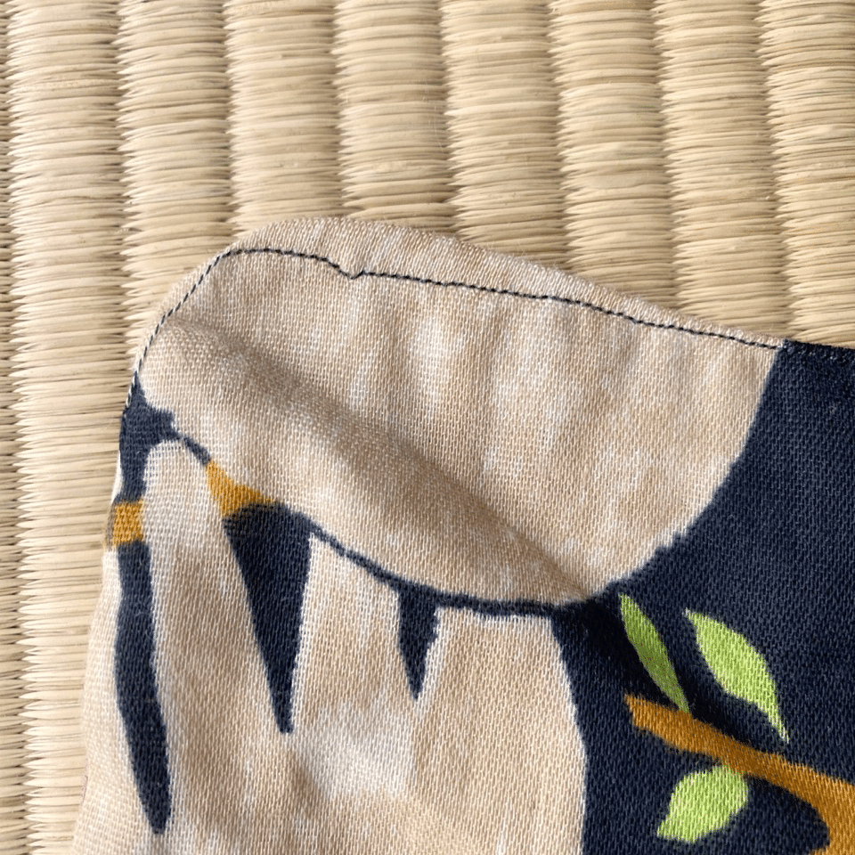 裁縫録0053】 ナマケモノのガーゼハンカチ｜さざなみあやめ