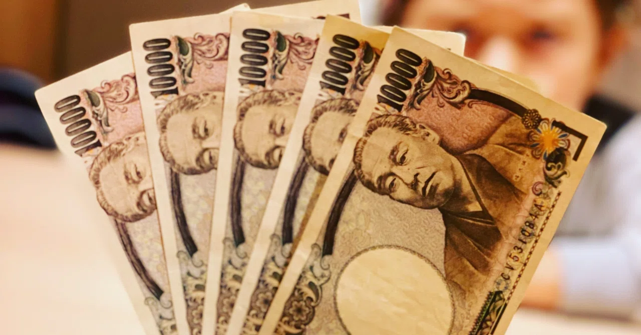FXで誰でも簡単に3万5000円を稼ぐ方法を解説します|ゆーねん