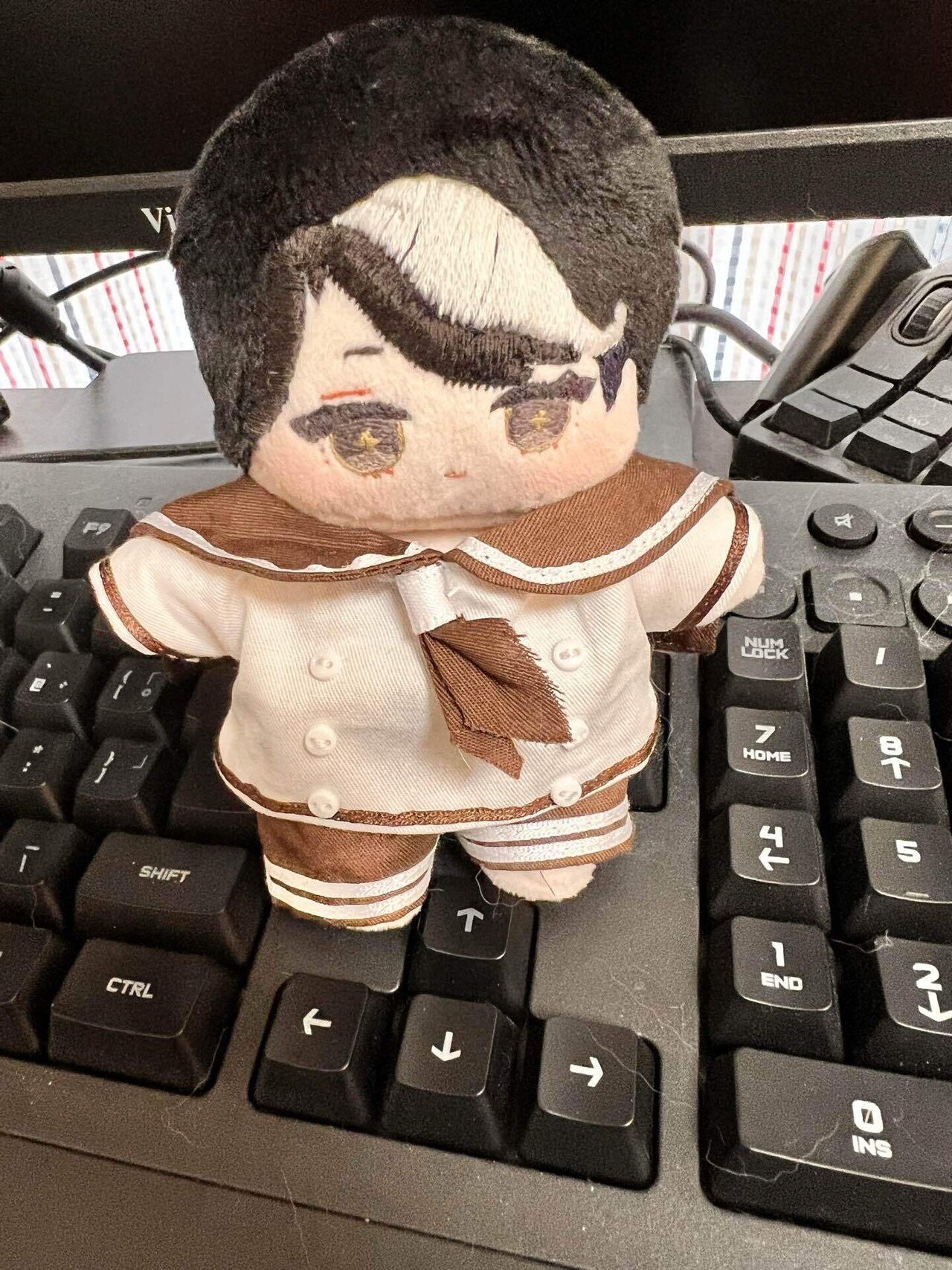 K*C様 自作ぬい15cm　おさげブラウン花刺繍 Hand Sewn Only] How to Embroider on the Hair and Face of a