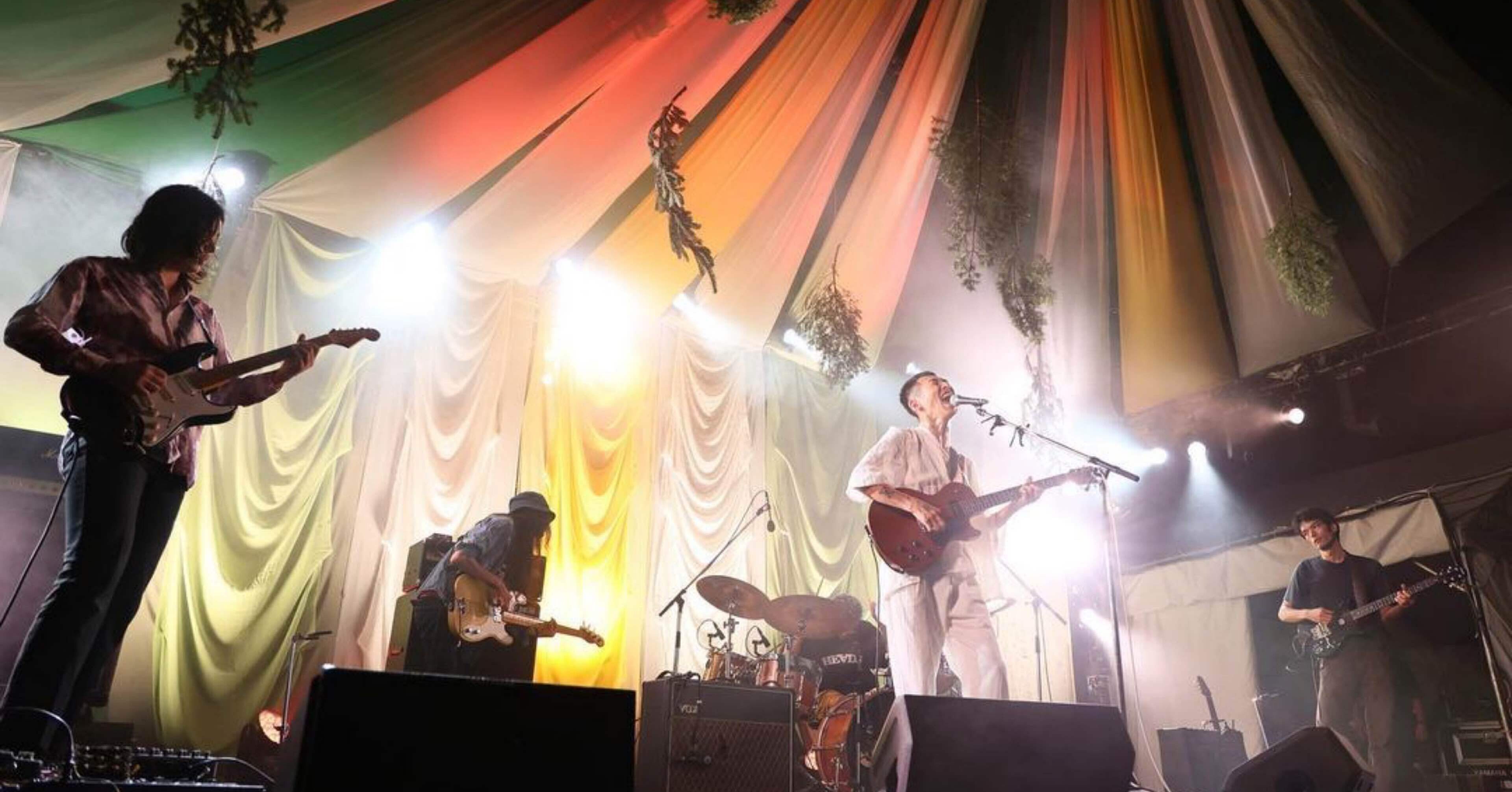 ミュージシャンへの衣装提供〜踊ってばかりの国下津光史さん。｜小野寺