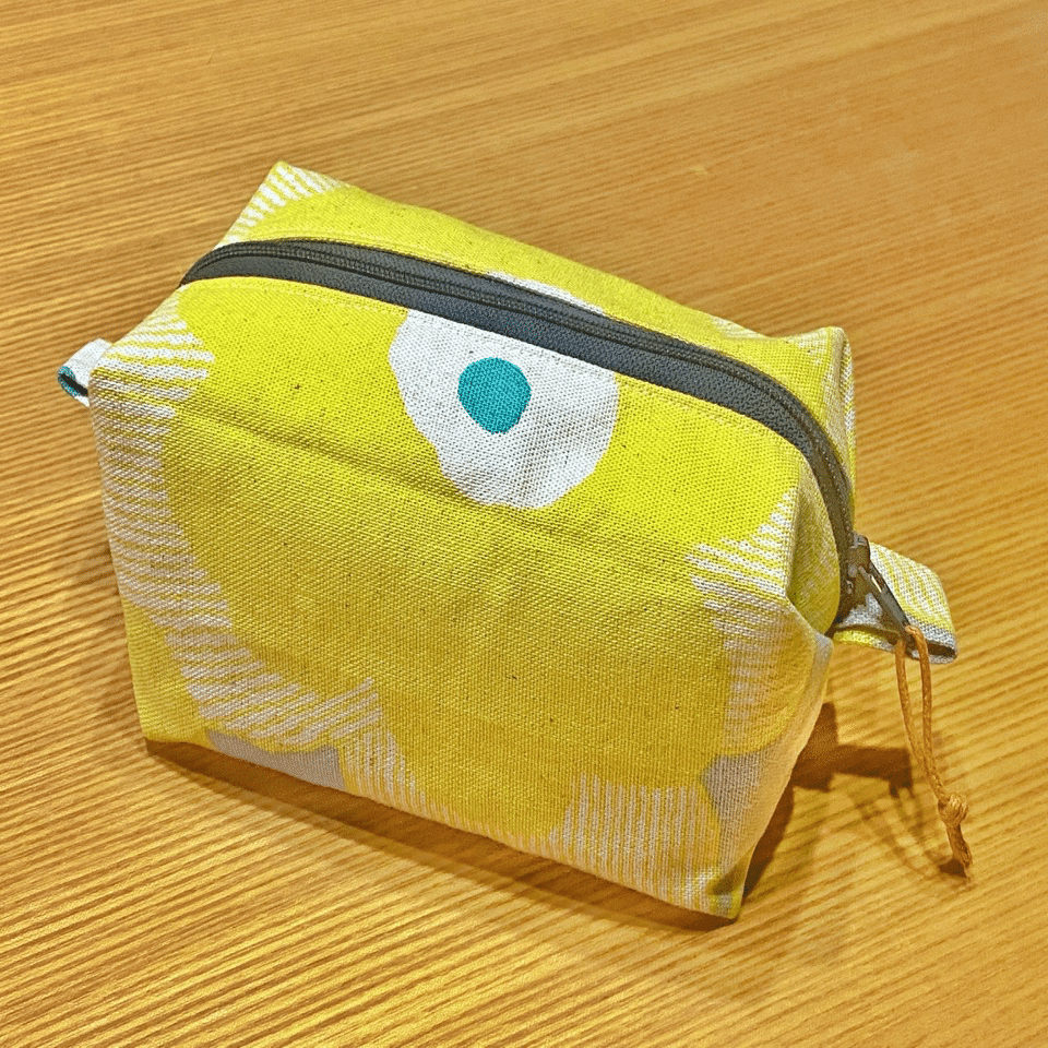 裁縫録0066】 北欧風？キャラメルポーチ｜さざなみあやめ