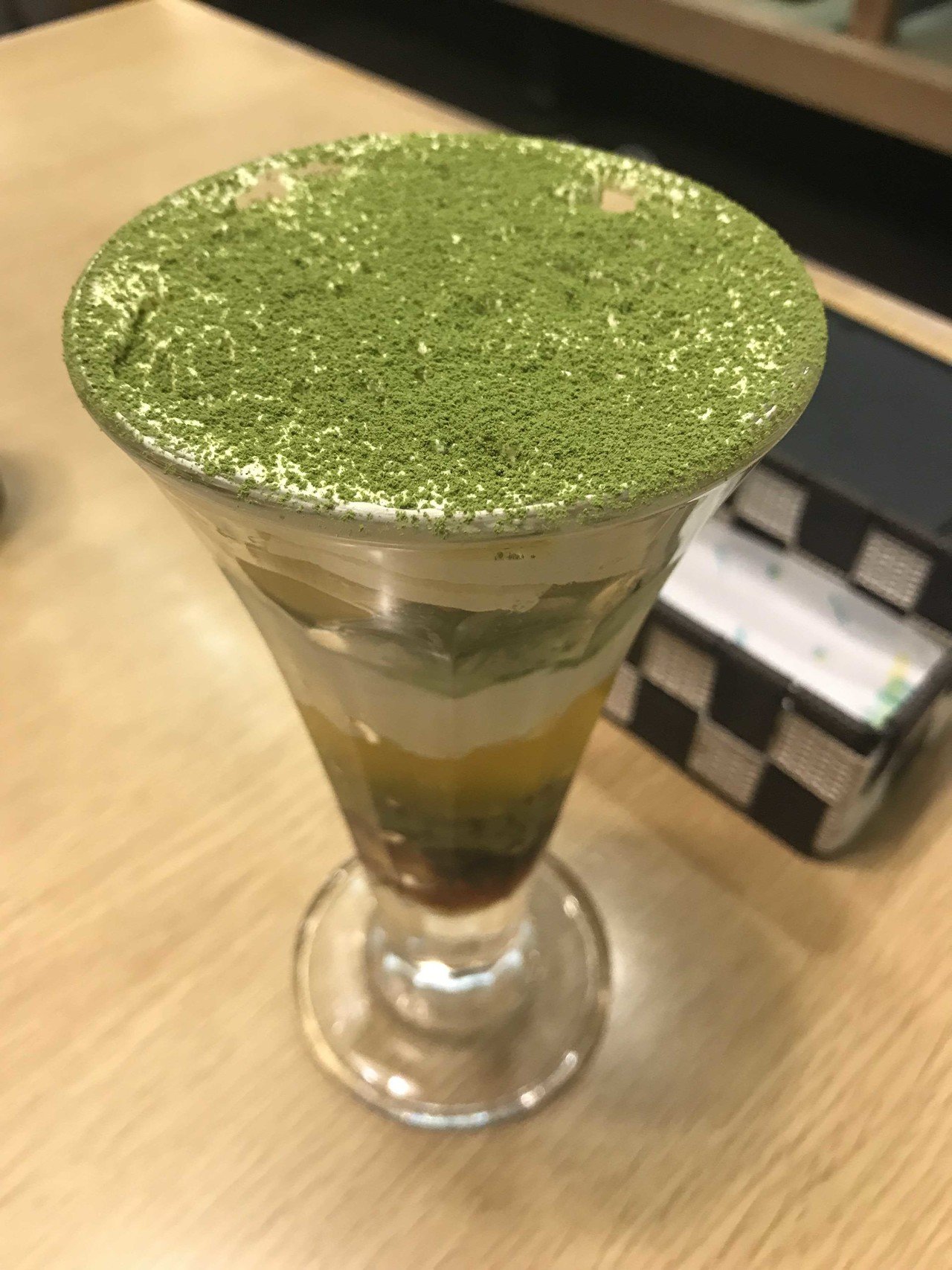 バカなふりしてて話すと頭の良さをそこはかとなく感じる人と 頭の良さそうなふりしてて底の浅さが見える人 がいる どっちでもいいけど老若男女問わず話してると底が深い方が見映えが良い人より遥かに楽しくなってくる 角田陽一郎 バラエティプロデューサー Note