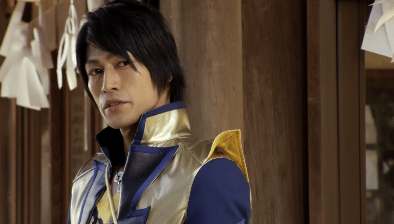 ※難アリ劇場版キョウリュウジャー☆公式衣装キョウリュウゴールドコスプレ衣装 難アリ劇場版キョウリュウジャー☆公式衣装キョウリュウゴールド