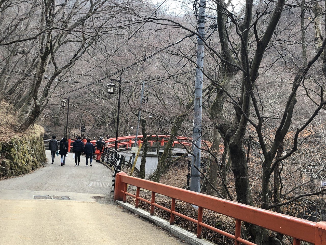 3月の伊香保温泉で廃墟寸前を楽しむ 源泉周りの謎看板 Yuukee Note