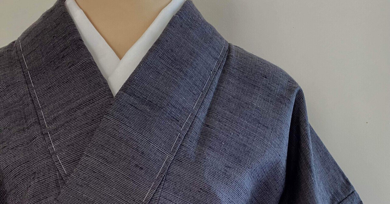 NEW】美品♡単衣紬 人気のグレー系カラー 涼しげな柄 - メルカリ