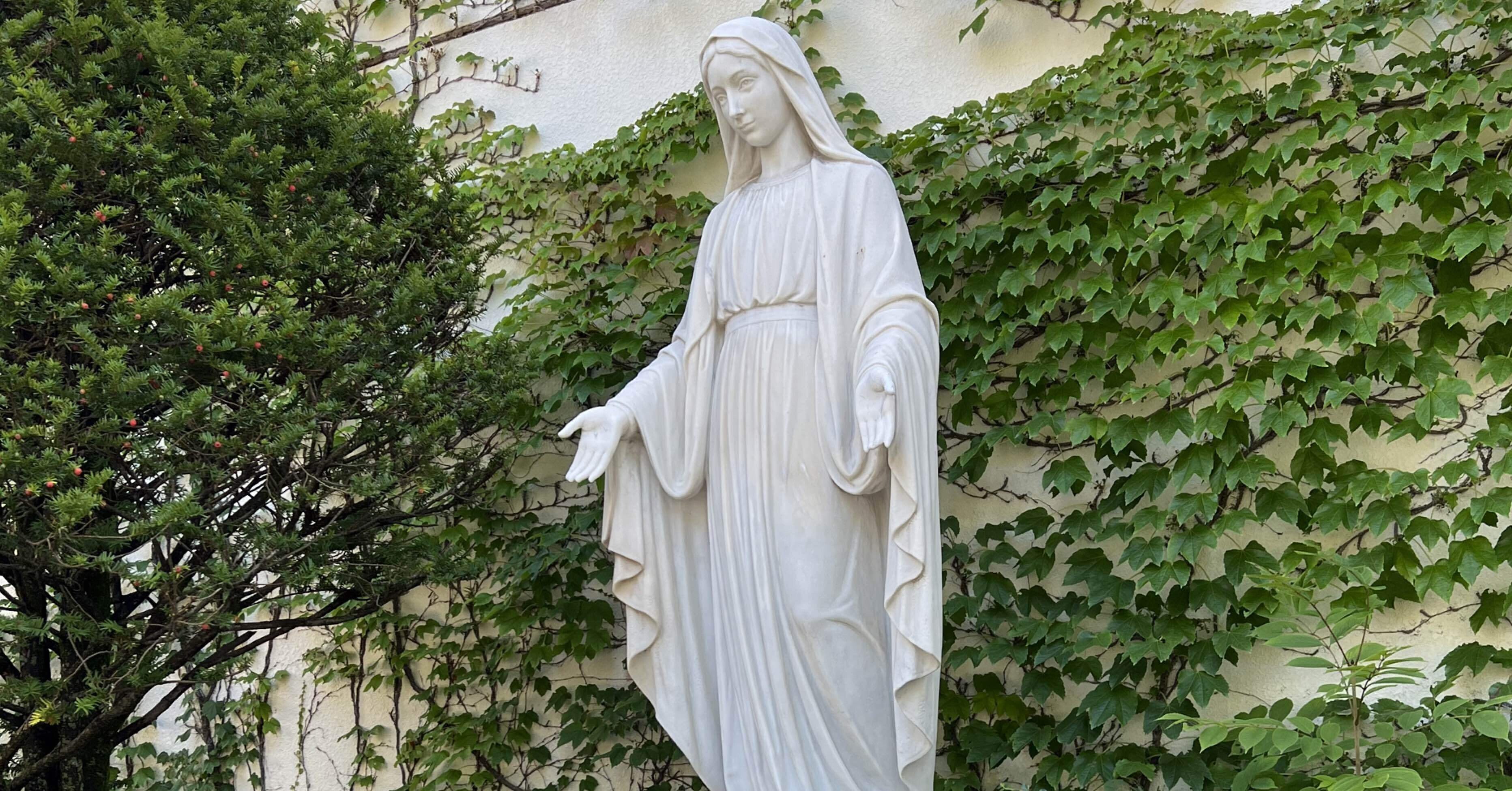 ５１cm　大きな聖母マリア像 白色　祈り 1860年 フランス製 アンティーク 祈りの聖母マリア像 Jean Jules