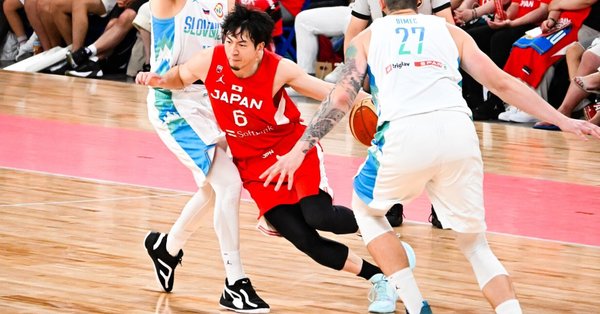 スラムダンク Tシャツ 桜木花道 バスケ W杯 世界選手権 限定 暁 【公式