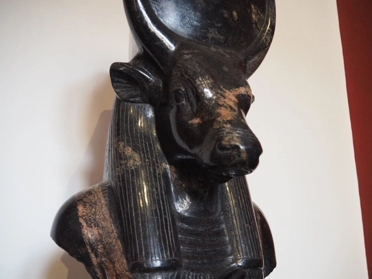 エジプト 牛の神 古代美術 古代エジプト 青銅 アピス神