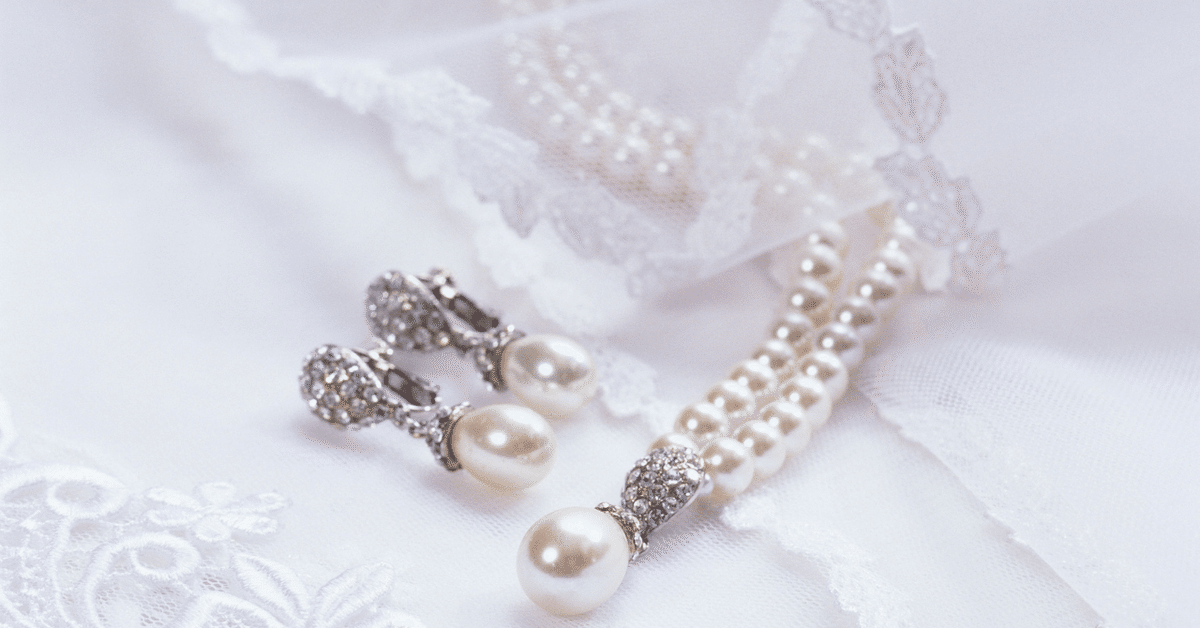 クリスタルパールとスワロフスキーの花嫁すぎるブライダルアクセサリー  