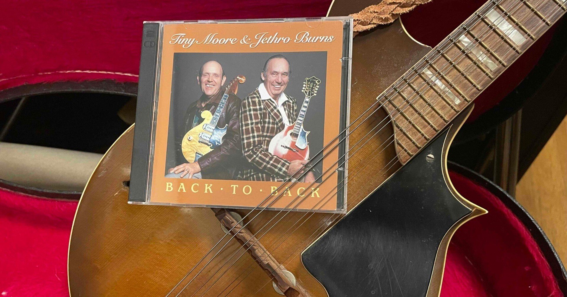 フラット・マンドリンでJazzを。 Tiny Moore & Jethro Burns｜佐々木陵史郎