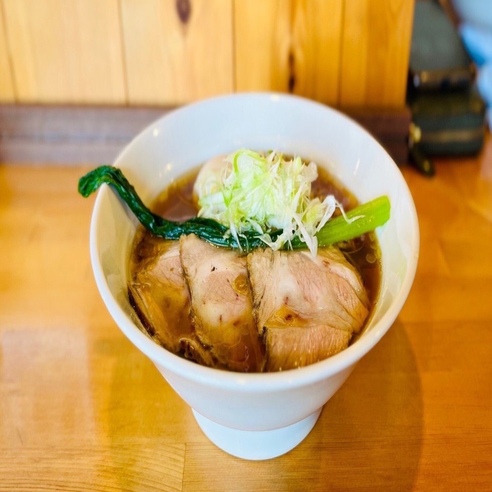 一杯で3種類のスープが楽しめる】 らーめん福ちゃん｜会喜地域薬局グループ