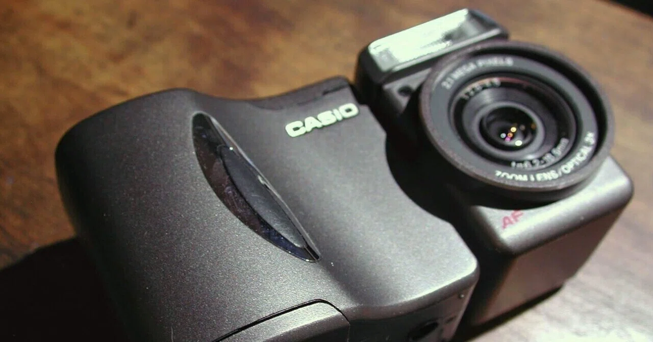 CASIO QV-2300UX｜元田中マロ