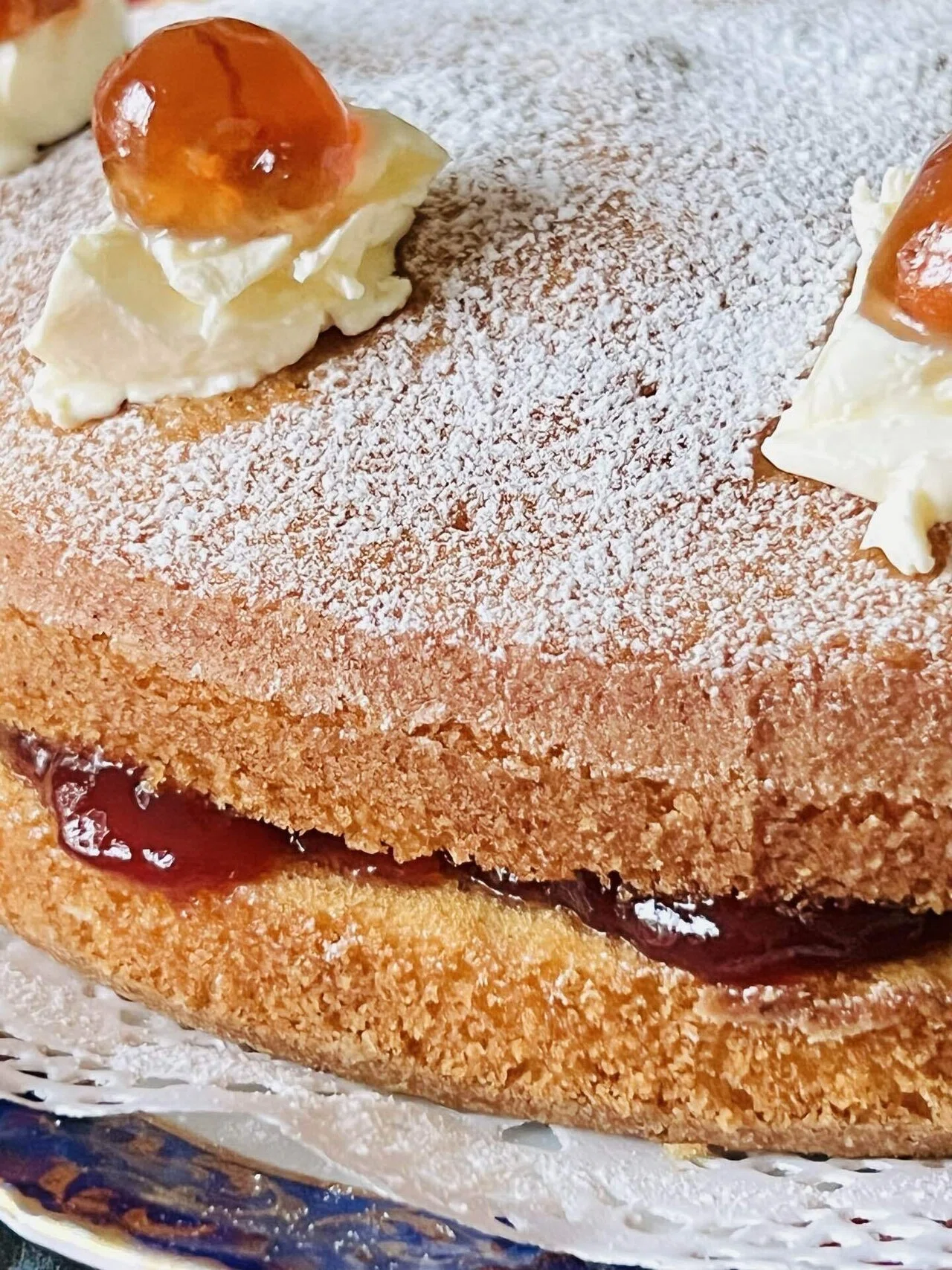 ヴィクトリアンケーキはイギリスの母の味（レシピ付き）｜MICHI PHOTO