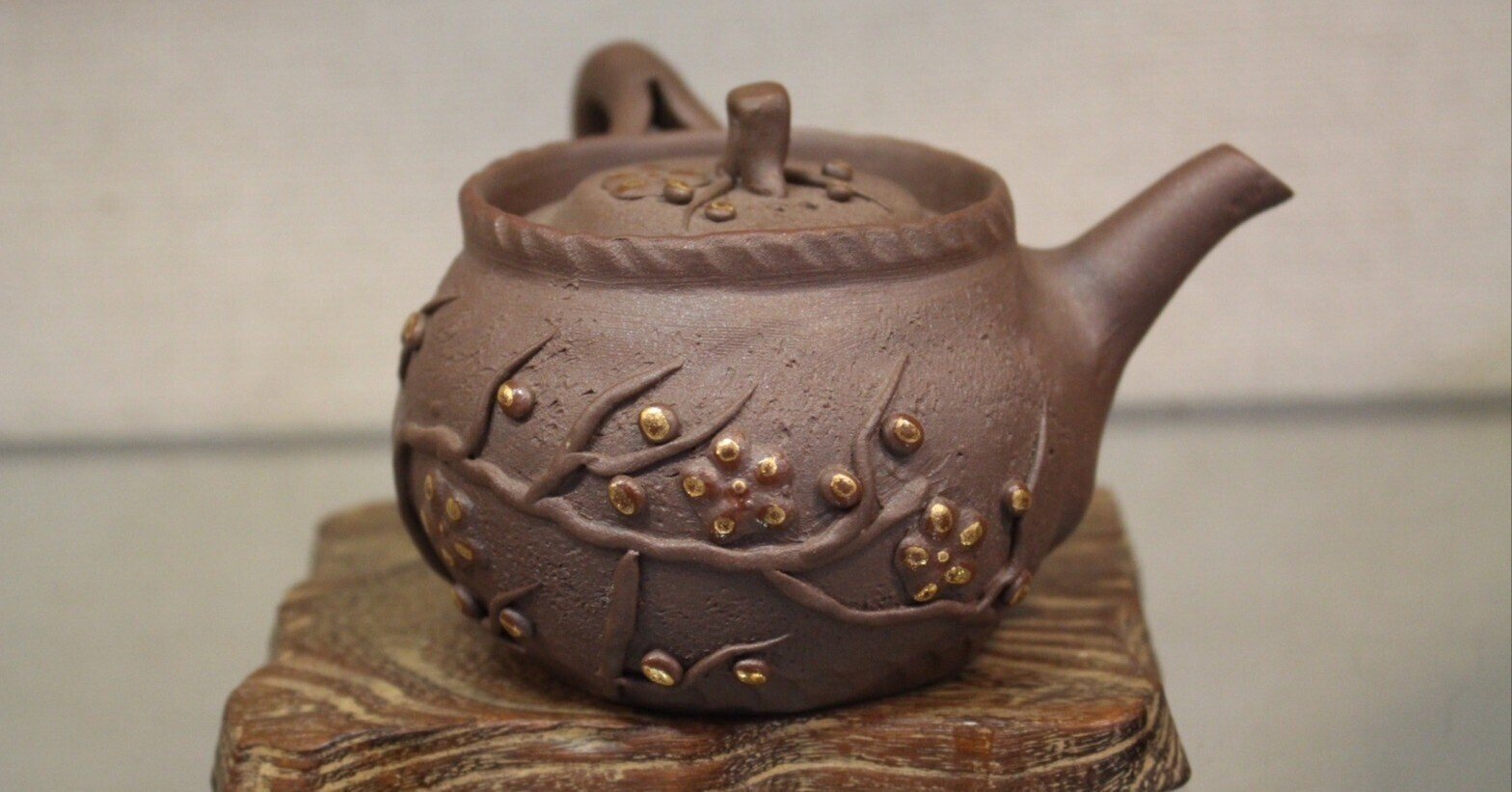 441 未使用品‼︎ 井上善夫 亀甲蓋置 共箱 茶道具 二本松 萬古焼 441 未使用品‼︎ 井上善夫 亀甲蓋置 共箱 茶道具 二本松 萬古焼