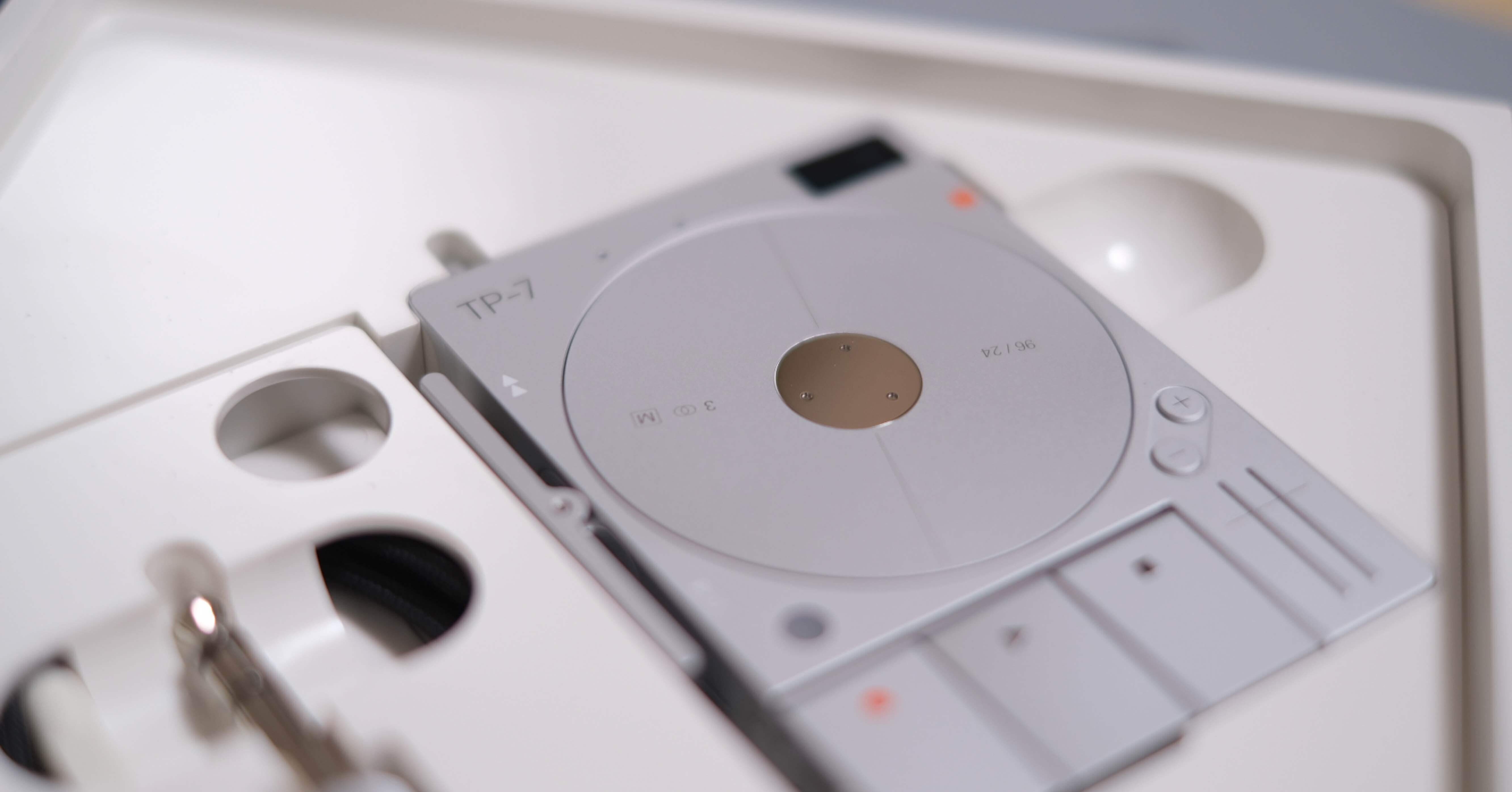 teenage engineering TP-7のレビュー(1.1.3対応)｜htosaki