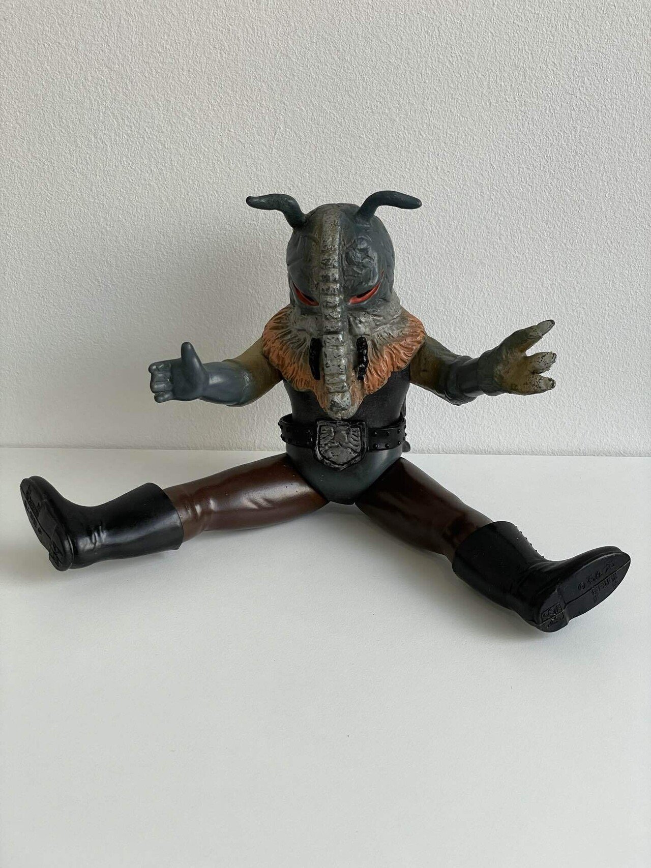 イジリー岡田の【ソフビひとり語り】 仮面ライダー怪人編 アリガバリ