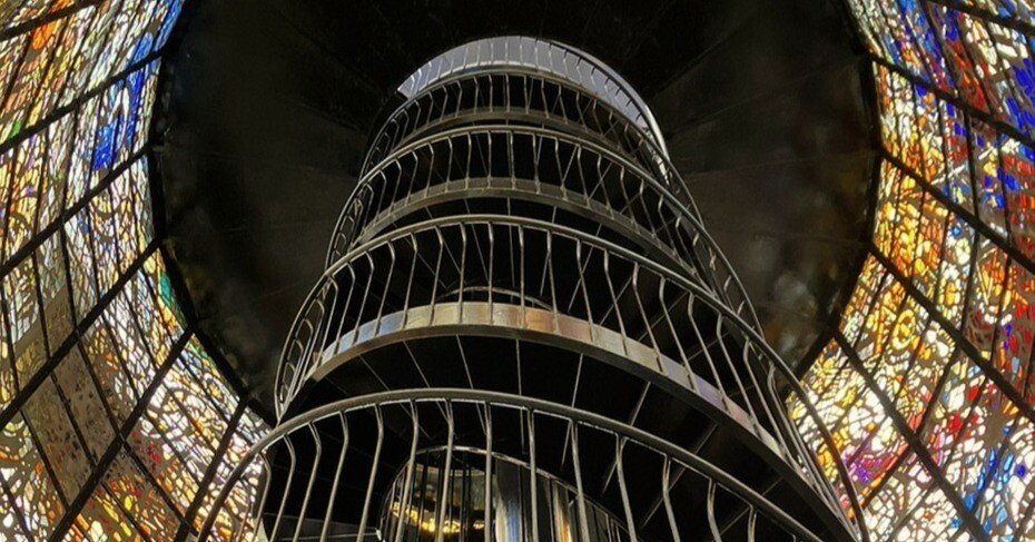 彫刻の森美術館・幸せをよぶシンフォニーの螺旋階段（神奈川県箱根町