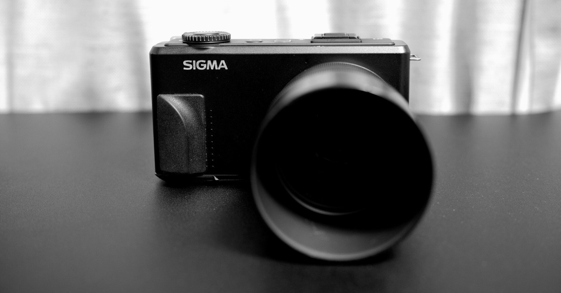 デジタルカメラ SIGMA DP3 MERRIL Amazon.com : Sigma C79900 DP3 Merrill Digital Camera with Foveon