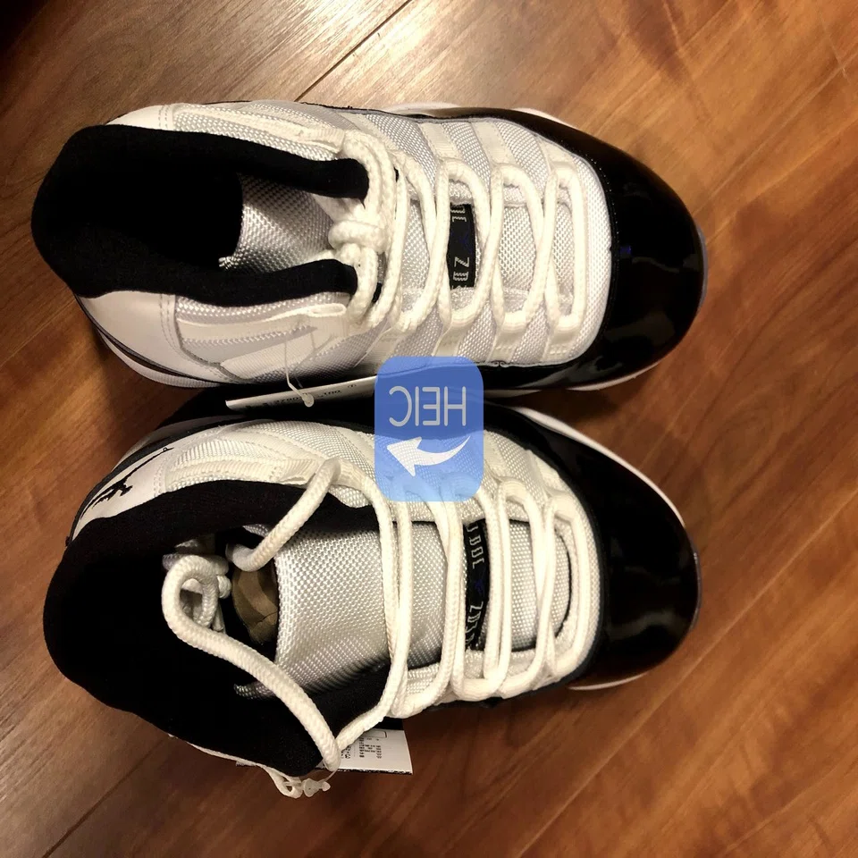 偽物買ってもうたー！にならないように Nike Air Jordan 11 Concord 