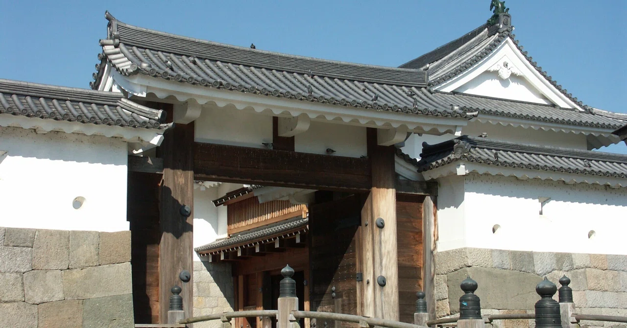 連載～静岡の歴史を学ぼう235】Was the Higashi Gomon in Sumpu Castle built for ...